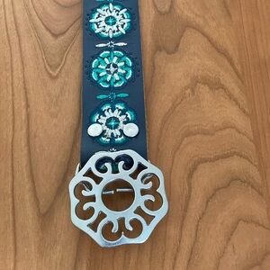 Lucky brand Embroidered Leather Belt with Silver Buckle size Medium